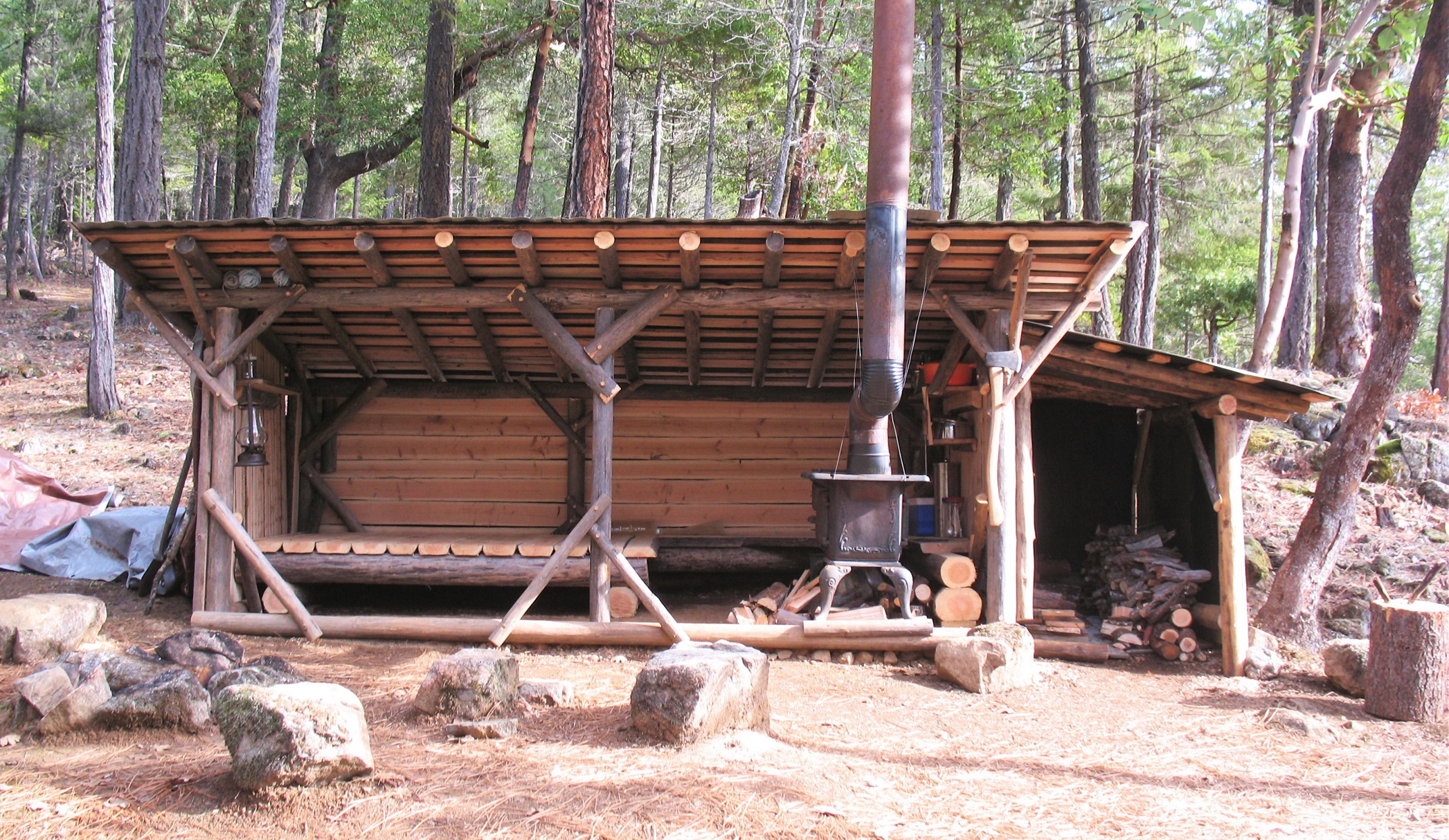 Bushcraft Shelter